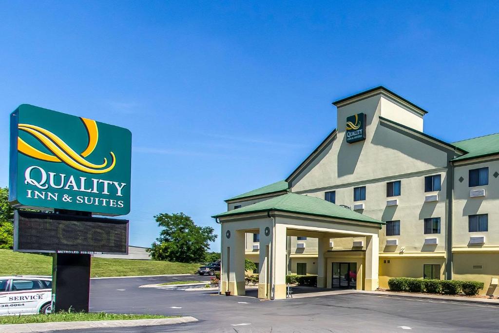 Quality Inn & Suites La Vergne Main image 2